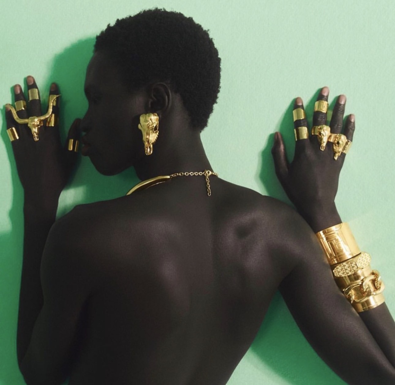 How to Break Into Accessories Design at a Fashion House