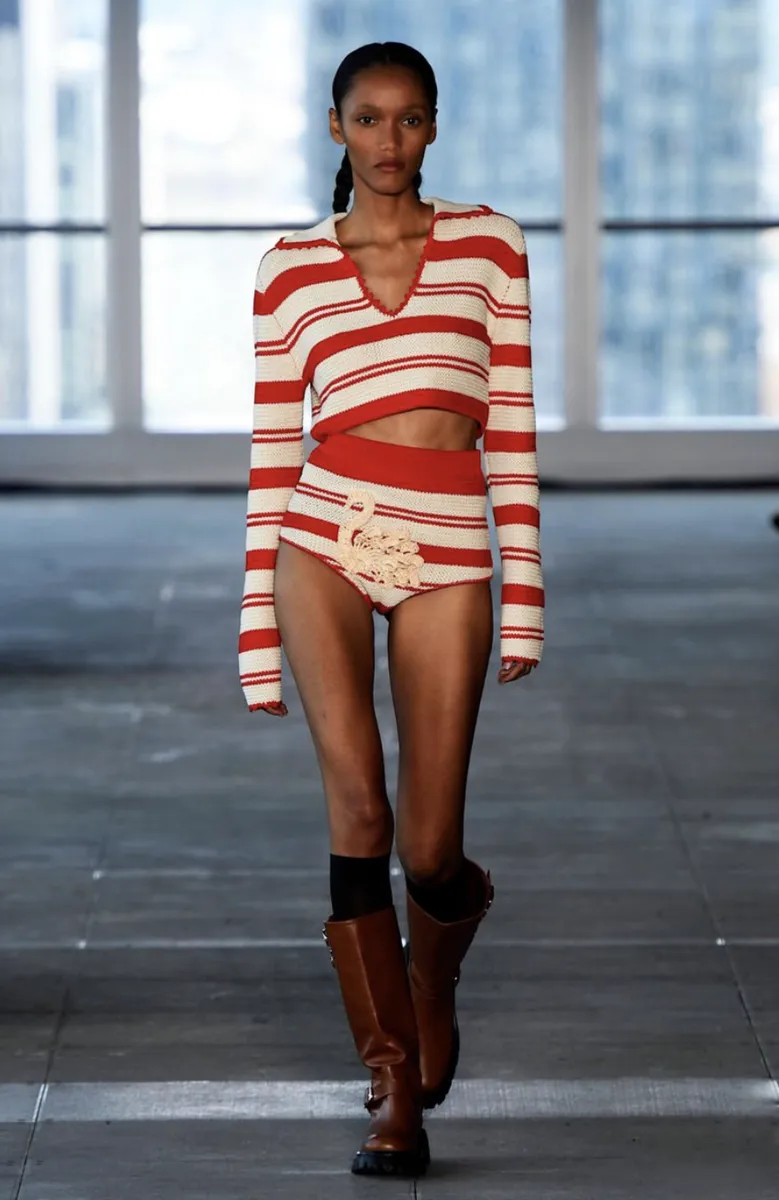 Aknvas S/S 25 Show